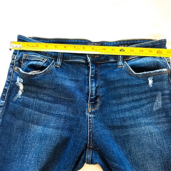 Judy Blue Walk This City Slim Fit Jean sz 13/31 - Picture 8 of 15